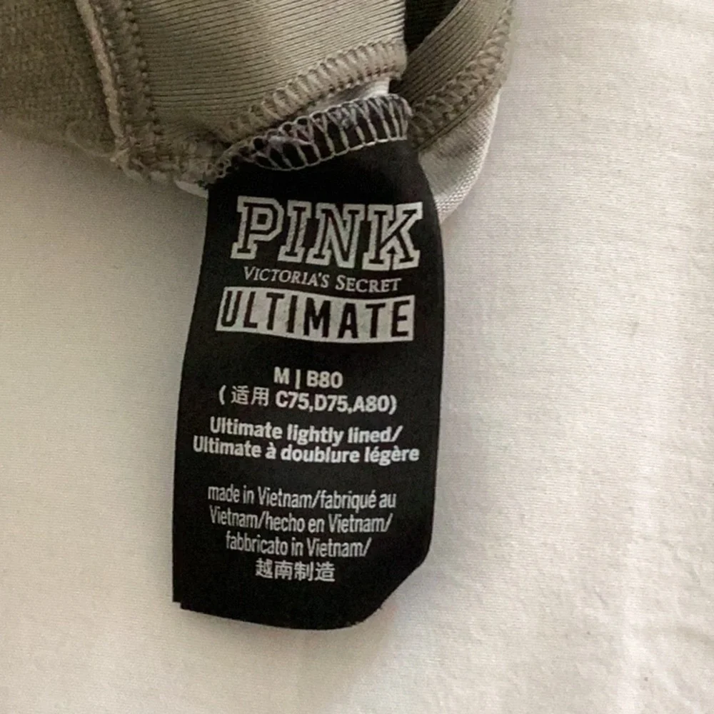 VS PINK Bras group of 4 - Picture 6 of 7